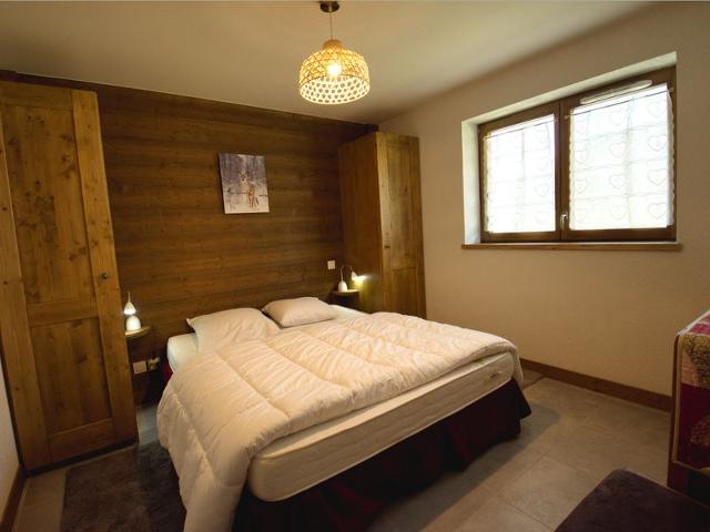 Charming Apartment Near Lake and Shuttle Stop in Morillon Village FR-1-642-35 - Morillon Village