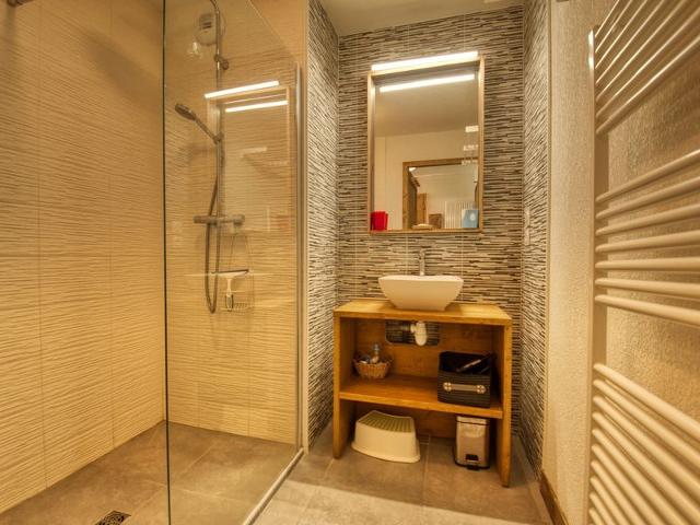 Charming Apartment Near Lake and Shuttle Stop in Morillon Village FR-1-642-35 - Morillon Village