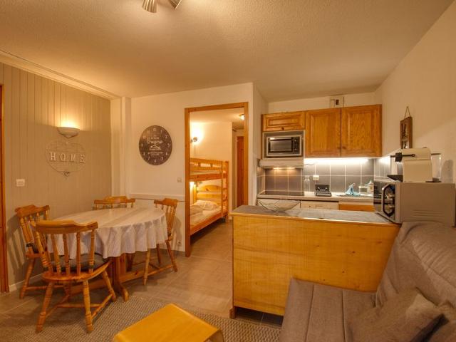Renovated Apartment Near Blue Lake and Shuttle Stop FR-1-642-36 - Morillon Village