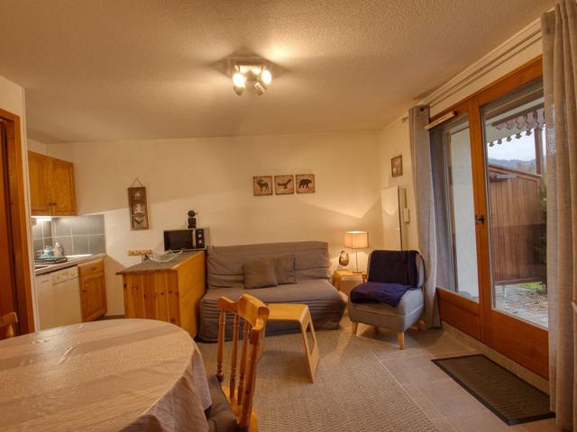 Renovated Apartment Near Blue Lake and Shuttle Stop FR-1-642-36 - Morillon Village