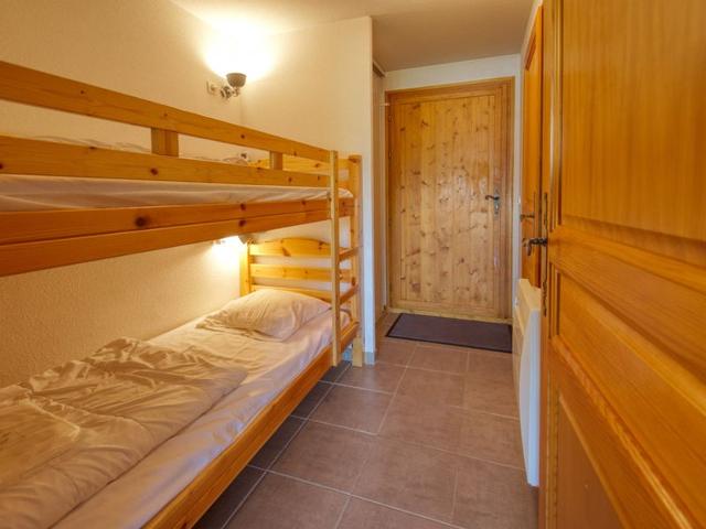 Renovated Apartment Near Blue Lake and Shuttle Stop FR-1-642-36 - Morillon Village