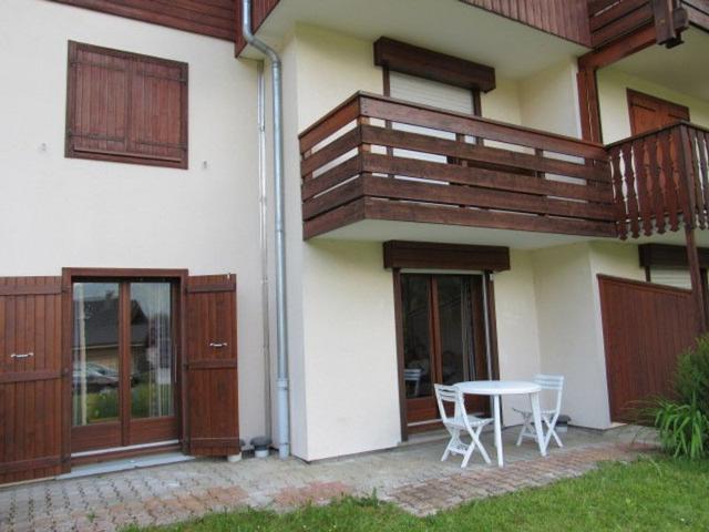 Renovated Apartment Near Blue Lake and Shuttle Stop FR-1-642-36 - Morillon Village