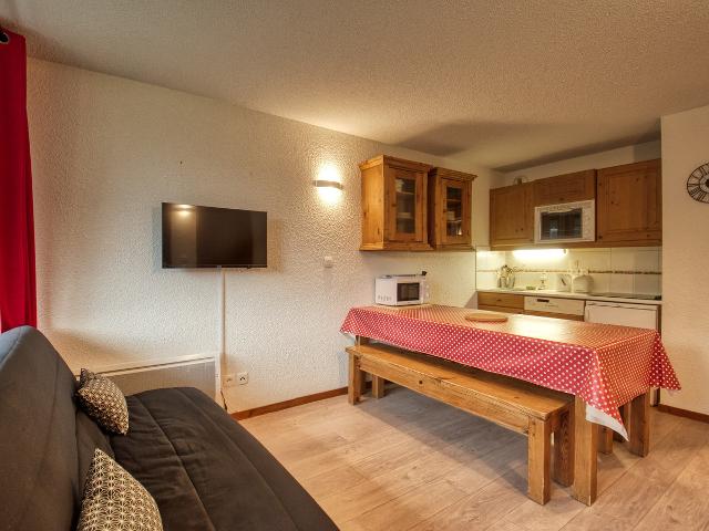Cozy apartment for 6, equipped kitchen, balcony, ski locker - Morillon 1100 FR-1-642-15
