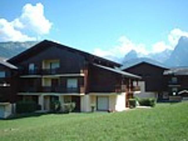 Charming Duplex near Ski Lift in Morillon Village FR-1-642-54 - Morillon Village