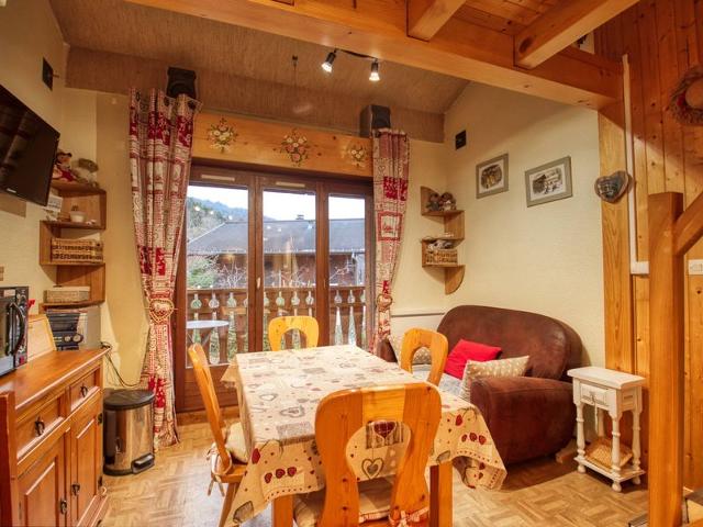 Charming Duplex near Ski Lift in Morillon Village FR-1-642-54 - Morillon Village