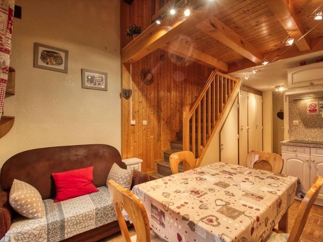 Charming Duplex near Ski Lift in Morillon Village FR-1-642-54 - Morillon Village