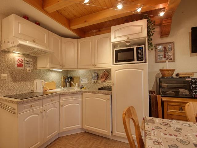 Charming Duplex near Ski Lift in Morillon Village FR-1-642-54 - Morillon Village