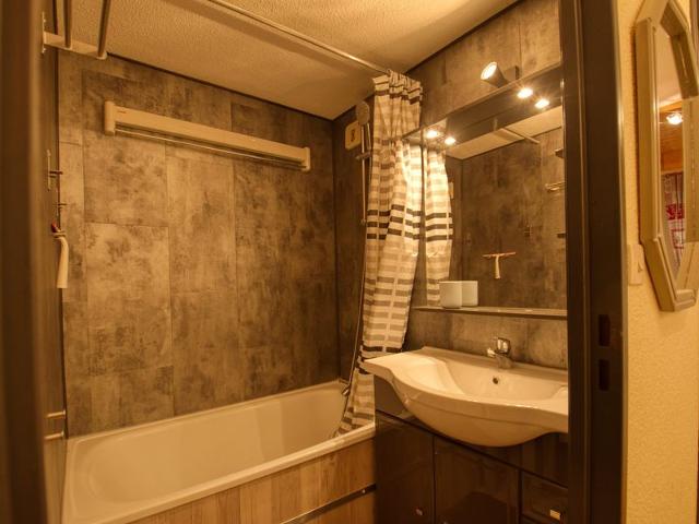 Charming Duplex near Ski Lift in Morillon Village FR-1-642-54 - Morillon Village