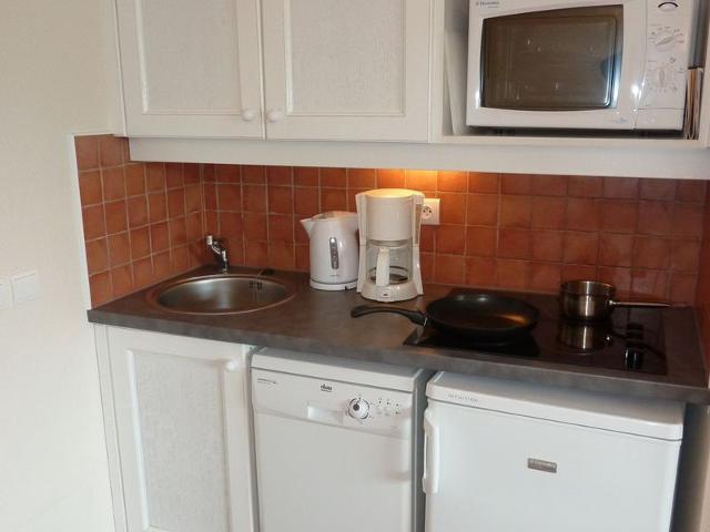 Charming 2-room apartment with balcony and ski-in/out, quiet area FR-1-634-22 - Avoriaz