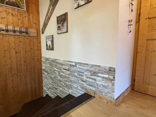 Attic Apartment 3 Rooms 74m², South Balcony, Private Parking, Wifi FR-1-459-183 - La Clusaz