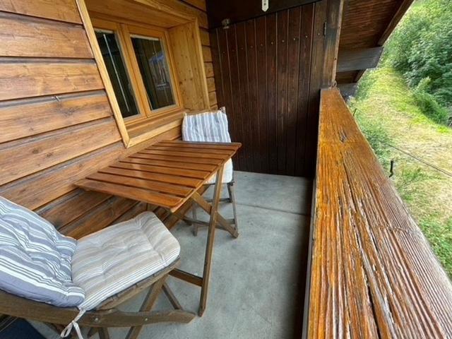 Attic Apartment 3 Rooms 74m², South Balcony, Private Parking, Wifi FR-1-459-183 - La Clusaz