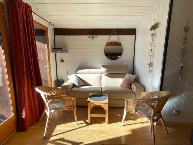 Attic Apartment 3 Rooms 74m², South Balcony, Private Parking, Wifi FR-1-459-183 - La Clusaz