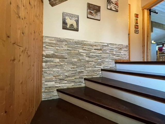 Attic Apartment 3 Rooms 74m², South Balcony, Private Parking, Wifi FR-1-459-183 - La Clusaz
