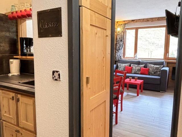 Cozy Renovated Apartment, Ski-In/Ski-Out, Central Location FR-1-634-75 - Avoriaz
