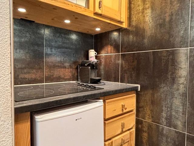 Cozy Renovated Apartment, Ski-In/Ski-Out, Central Location FR-1-634-75 - Avoriaz