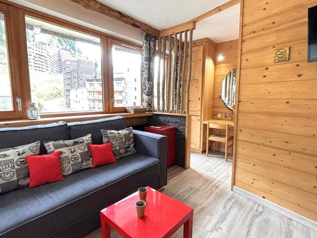 Cozy Renovated Apartment, Ski-In/Ski-Out, Central Location FR-1-634-75 - Avoriaz