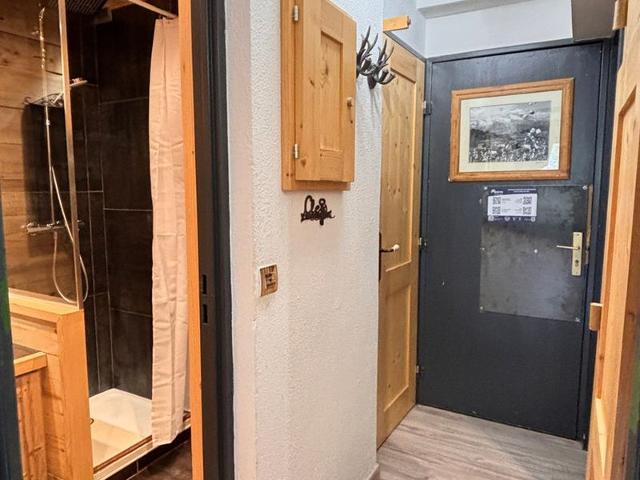 Cozy Renovated Apartment, Ski-In/Ski-Out, Central Location FR-1-634-75 - Avoriaz