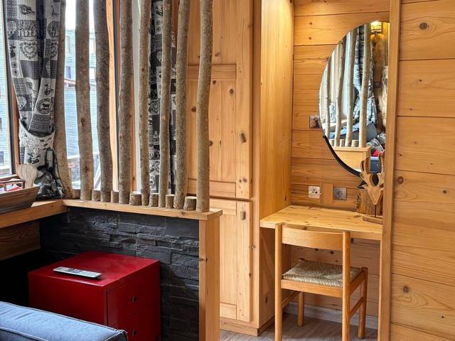 Cozy Renovated Apartment, Ski-In/Ski-Out, Central Location FR-1-634-75 - Avoriaz