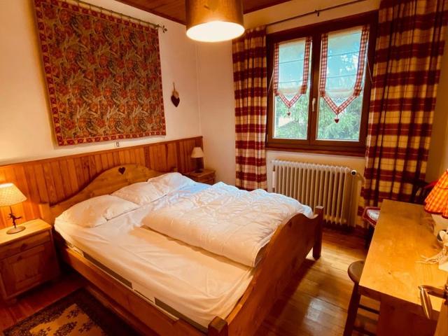 Renovated apartment near slopes with terrace and parking, 3 br, 8 ppl FR-1-459-185 - La Clusaz