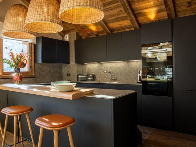 Luxury Penthouse Chalet in Méribel - Concierge, Spa, Parking FR-1-613-41 - Méribel Altiport 1700