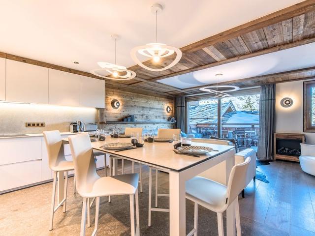 Ski-in/Ski-out Apartment with SPA, Concierge, and Stunning Balcony FR-1-613-54 - Méribel Altiport 1700