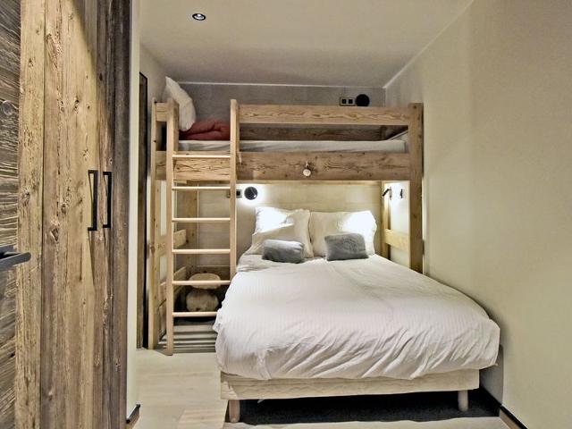 Ski-in/Ski-out Apartment with SPA, Concierge, and Stunning Balcony FR-1-613-54 - Méribel Altiport 1700
