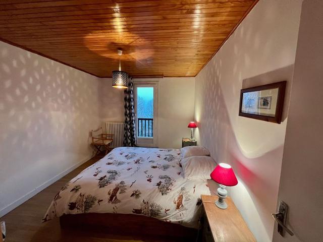 Renovated duplex for 14 people, with balcony and parking FR-1-624-92 - Samoëns