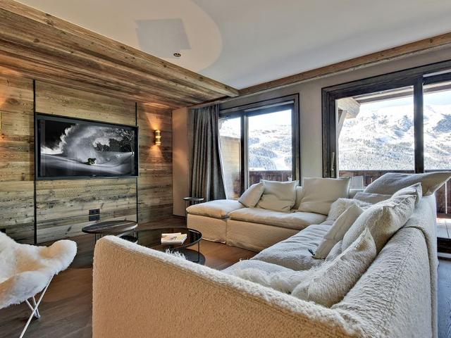 Luxury Ski-In/Ski-Out Apartment with Balcony, Fireplace, and Covered Parking FR-1-613-62 - Méribel Les Allues 1200