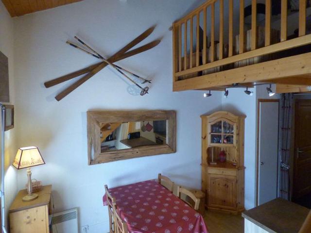 Charming 2-Room Mezzanine Apt in Grand-Bornand Village, Sleeps 4, Balcony, Steps from Ski Lifts FR-1-458-155 - Le Grand Bornand