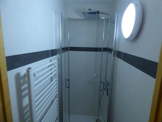 Charming 2-Room Mezzanine Apt in Grand-Bornand Village, Sleeps 4, Balcony, Steps from Ski Lifts FR-1-458-155 - Le Grand Bornand