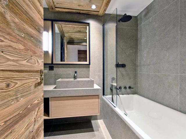 Superb ski-in/ski-out apartment with 5* concierge, Méribel FR-1-613-64 - Méribel Les Allues 1200