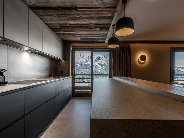 Superb ski-in/ski-out apartment with 5* concierge, Méribel FR-1-613-64 - Méribel Les Allues 1200