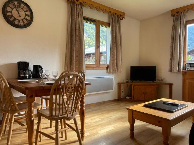 1-bedroom apartment, pools, parking, pets allowed FR-1-624-107 - Samoëns