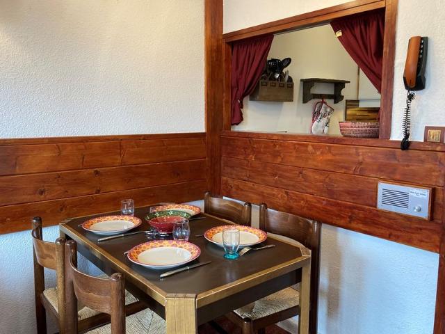 Cozy 1-bedroom in the center, south balcony, linen/cleaning included FR-1-634-78 - Avoriaz