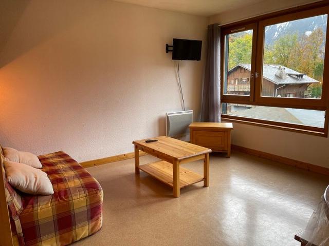 Sunny Studio with Tennis Court Access & Balcony - Morzine, 600m from Center FR-1-679-1 - Morzine