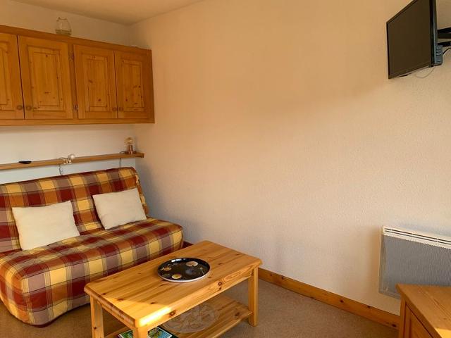 Sunny Studio with Tennis Court Access & Balcony - Morzine, 600m from Center FR-1-679-1 - Morzine