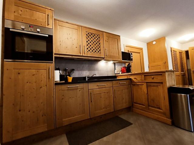 Cozy Apartment Near Village Center – Terrace, Wi-Fi, Parking, Ski-Bus, South-Facing FR-1-624-114 - Samoëns