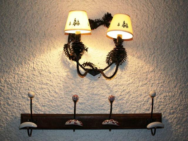 Sunny Apartment at the Foot of the Slopes in Courchevel 1850 FR-1-575-36 - Courchevel 1850