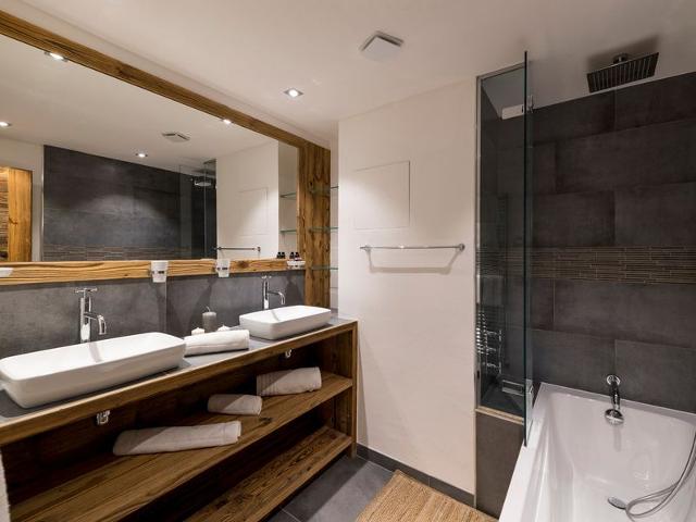 Luxury apartment in Courchevel with view, near slopes, parking included FR-1-575-59 - Courchevel 1850
