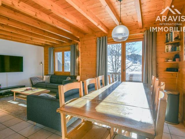 Spacious Chalet for 8, Near Shops and Slopes, Stunning Mountain Views! FR-1-391-158 - Le Grand Bornand