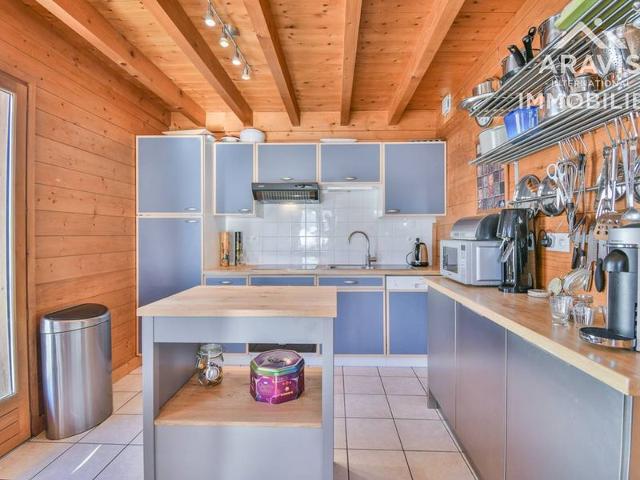Spacious Chalet for 8, Near Shops and Slopes, Stunning Mountain Views! FR-1-391-158 - Le Grand Bornand