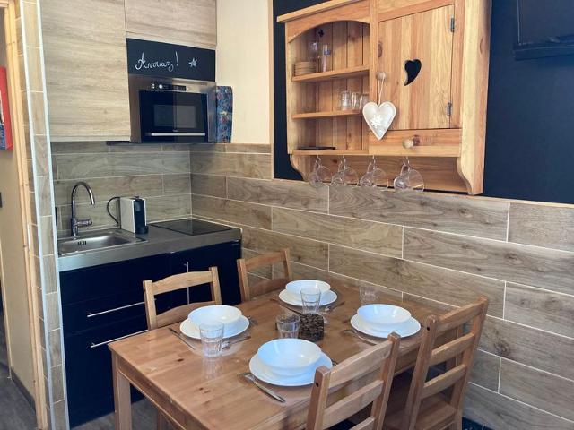 Cozy Renovated Studio, Ski-in/Out, Family-Friendly, Modern Amenities FR-1-634-80 - Avoriaz