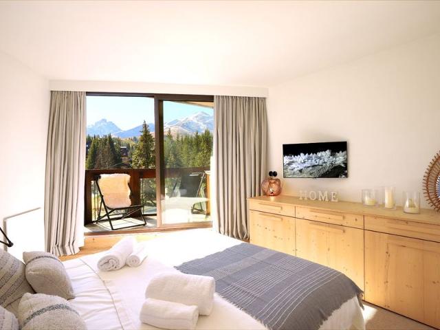 3-Bedroom Ski-In Ski-Out Apartment, Courchevel FR-1-575-16 - Courchevel 1850
