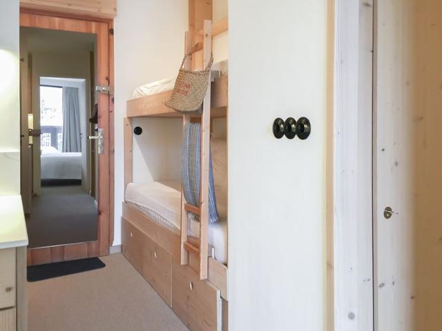 3-Bedroom Ski-In Ski-Out Apartment, Courchevel FR-1-575-16 - Courchevel 1850