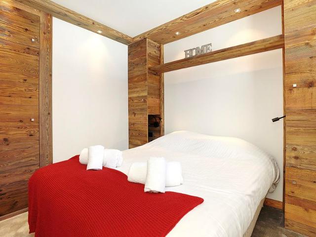Modern alpine apt, balcony, parking, ski-in/out - 4 to 6 ppl FR-1-575-108 - Courchevel 1850