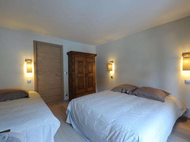 Charming renovated 3BR near slopes, parking, Wifi FR-1-575-33 - Courchevel 1550