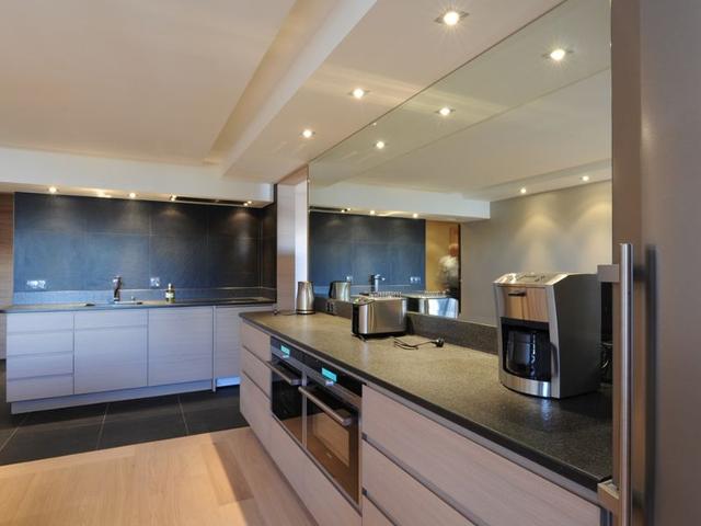 Charming renovated 3BR near slopes, parking, Wifi FR-1-575-33 - Courchevel 1550