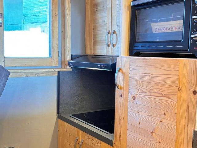 Beautiful renovated 3-room apartment for 6 people with balcony, TV and internet access FR-1-634-18 - Avoriaz