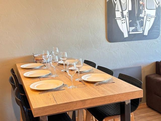 Beautiful renovated 3-room apartment for 6 people with balcony, TV and internet access FR-1-634-18 - Avoriaz