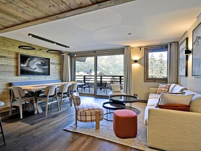 Luxurious Ski-in/Ski-out Apartment with Concierge Service and Stunning Mountain Views FR-1-613-65 - Méribel Les Allues 1200